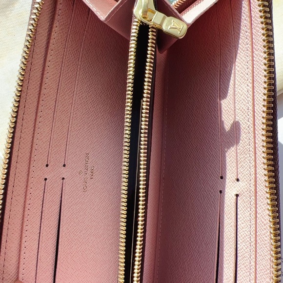 Louis Vuitton Clemence Wallet Monogram Rose Ballerine - Picture 4 of 6